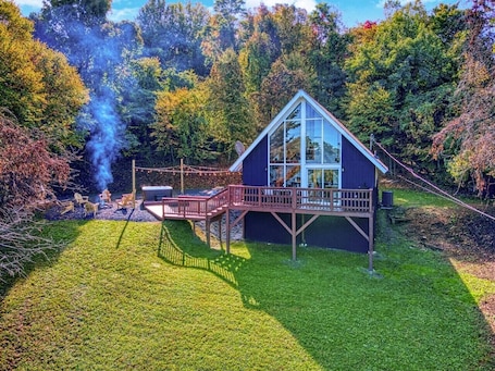 Exterior. Whispering Hillside -Coffee Bar, Hot Tub Fire Pit