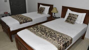 Quarto casal ou duplo standard | Wi-Fi de cortesia, roupa de cama