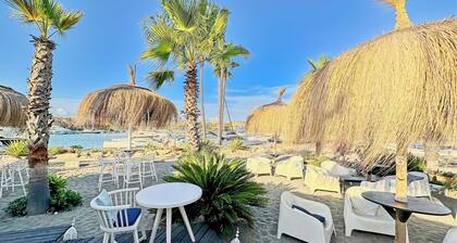 Blue ark: Exceptional sea view villa, luxury, fiber, pool, close beaches & golfs