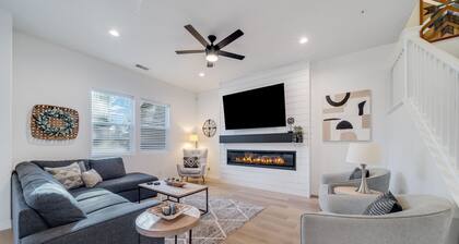 In The Pines by NAU & Downtown - Dogs OK - 2 Kings - Game Room