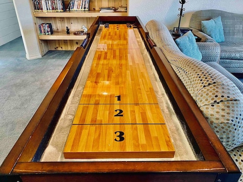 Squirrel View - Hot tub/BBQ/Patio/Shuffle Board