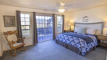 2 bedrooms, desk, travel crib, WiFi