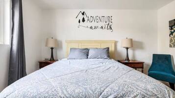 2 bedrooms, travel crib, WiFi, bed sheets