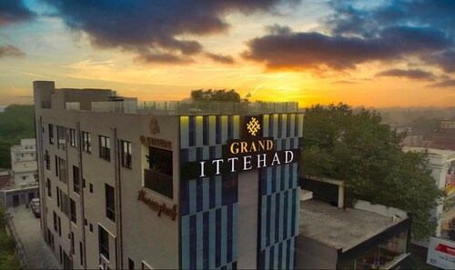 Grand Ittehad Boutique Hotel