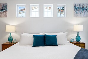 4 Schlafzimmer, Schreibtisch, Bügeleisen/Bügelbrett, kostenloses WLAN