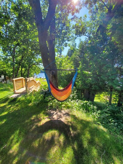 3-bedroom lake cottage in the Kettle Moraine State Forest