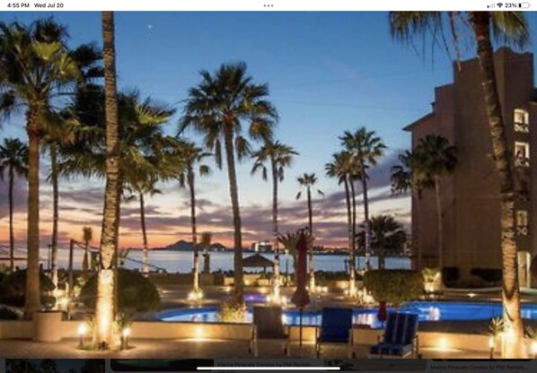 Outdoor pool, a heated pool