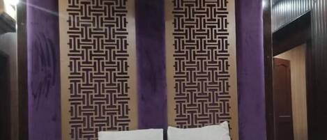 Deluxe Double Room | Free WiFi, bed sheets