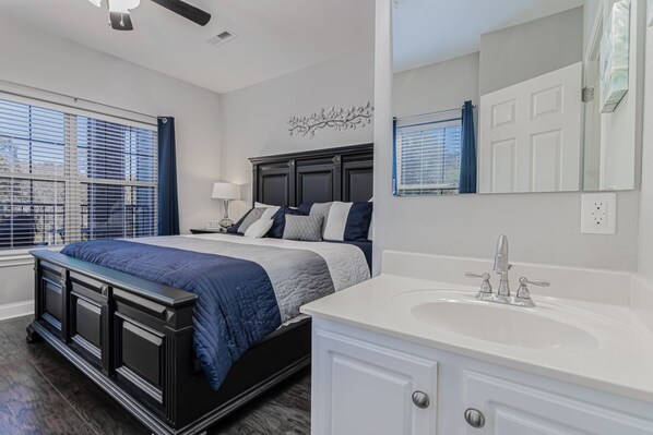 1 camera, ferro/asse da stiro, Wi-Fi gratuito, lenzuola