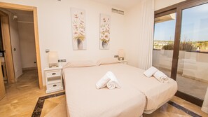 3 chambres, fer et planche Ă repasser, Wi-Fi gratuit, draps fournis