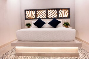 Standard Room | Iron/ironing board, free WiFi, bed sheets