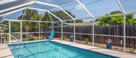 Piscine extérieure, piscine chauffée