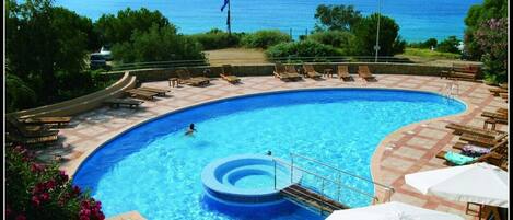 Alberca al aire libre