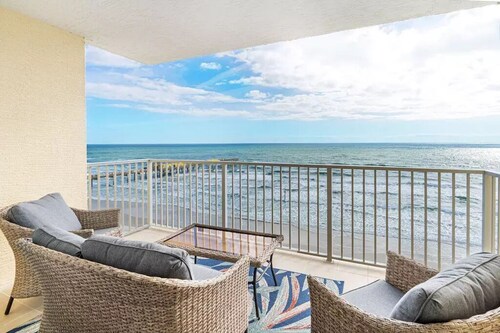 OCEANFRONT CONDO @ THE NEW ARUBA CONDOMINIUM
