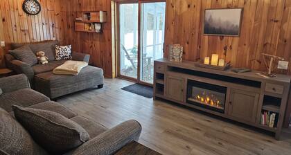 Effie Oasis: Enjoy a peaceful 2-bedroom home on 40 acres.