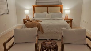 1 bedroom, iron/ironing board, free WiFi, bed sheets - Lovely Studio steps from the beach. Optional golf car rent (North Bimini)