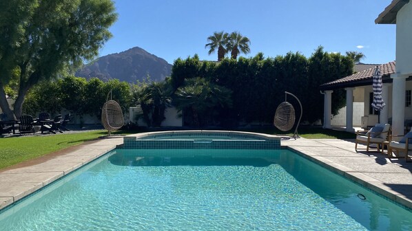 Outdoor pool, a heated pool - Gorgeous Private 5BDR / 4Bath Spanish-style home - great yard/pool (La Quinta)