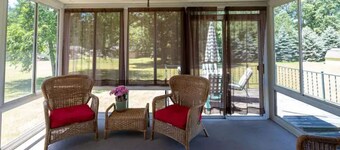 Comfy, Cozy 3-Bedroom Home with Sunroom and Patio