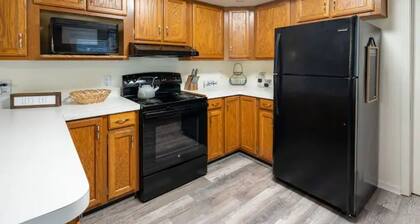 Comfy, Cozy 3-Bedroom Home with Sunroom and Patio