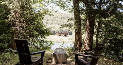 Safari Tent Site 4 | 1 King Bed | Pond View