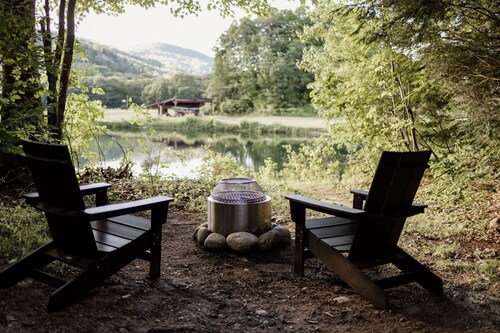 Safari Tent Site 7 | 1 Queen Bed & 1 Twin Bed | Pond View
