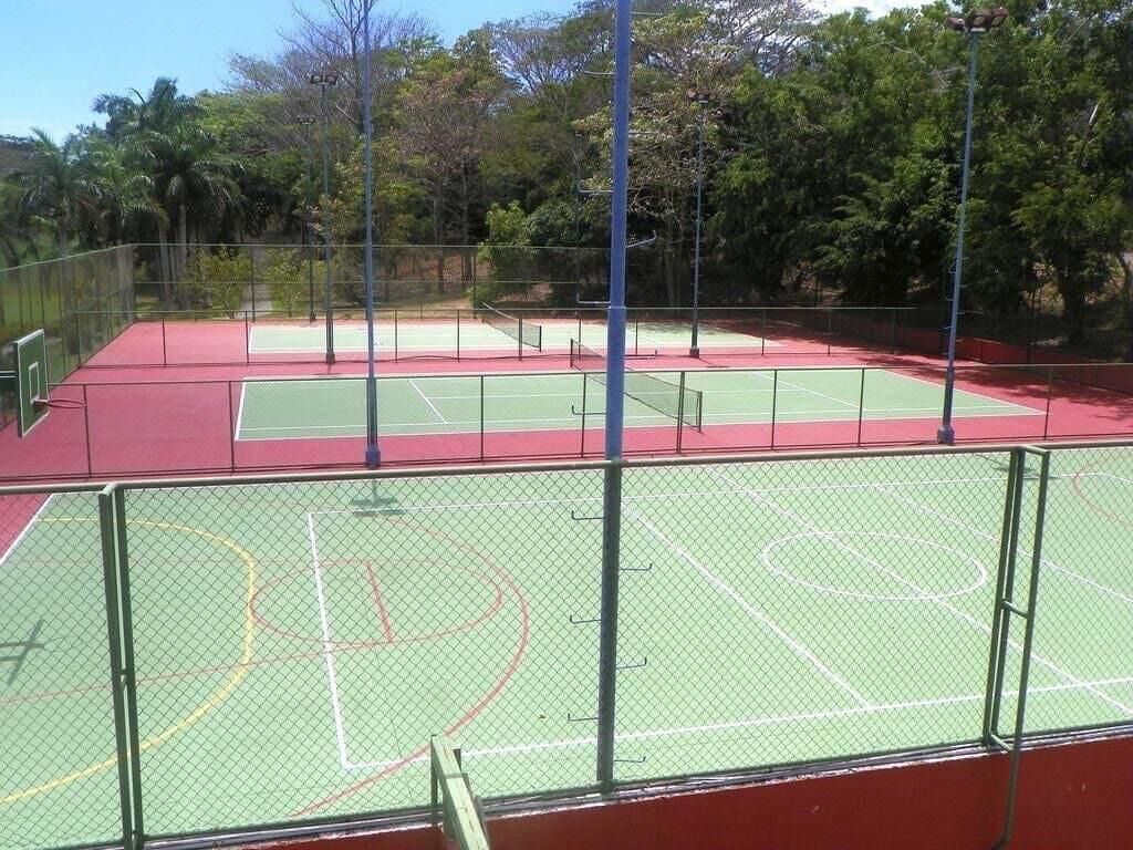 Sport court