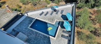 Villa Div with heated pool, Apt.No.1