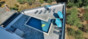 Villa Div with heated pool, Apt.No.2.