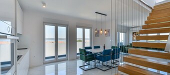 Villa Div with heated pool, Penthouse Apt.No.3