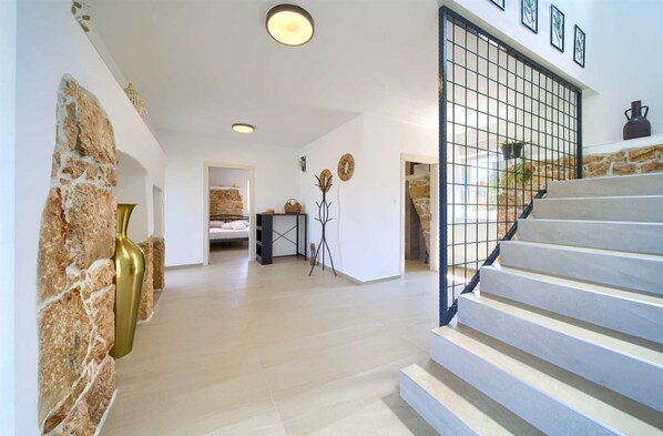 4 chambres, Wi-Fi gratuit, draps fournis