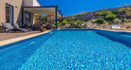 Villa BELLA VISTA with sea view