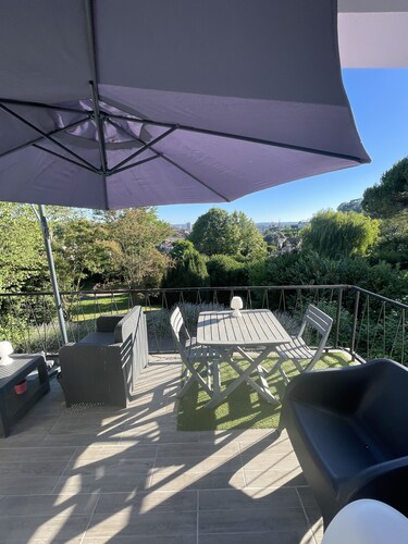 Belle maison standing avec vue sur agen t5