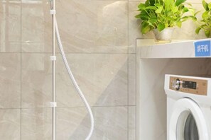 Bathroom - Yuanheng International Hotel (Yueyang)