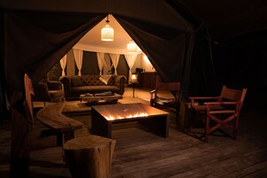 Barrow Tent | Zona de estar