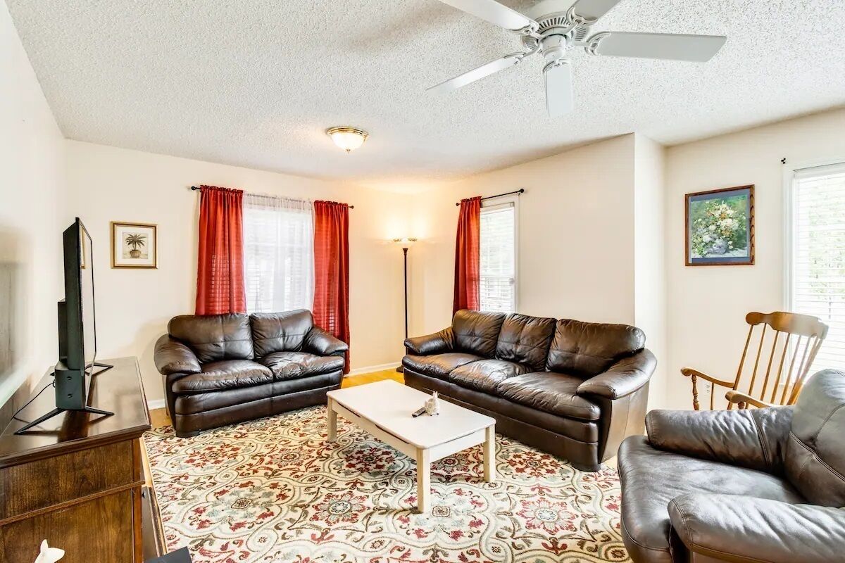 Perfect Lake Murray Private Getaway Near Columbia!