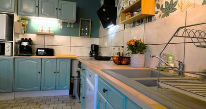 GÎTE L'EFFRAIE 4/6 persons 3 bedrooms, jacuzzi games room, 10 min from Verdun