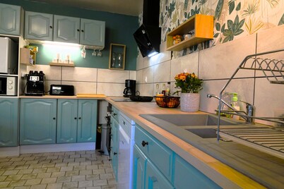 GÎTE L'EFFRAIE 4/6 persons 3 bedrooms, jacuzzi games room, 10 min from Verdun