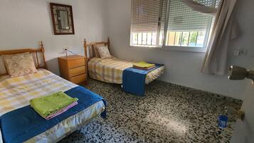 6 chambres, fer et planche Ă repasser, Wi-Fi gratuit, draps fournis