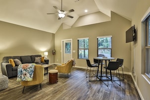 Grand Villa, 2 Bedrooms, Kitchenette, Mountainside | Living area | 32-inch flat-screen TV with digital channels, TV, pay movies