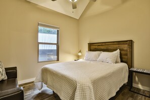 Villa – grand, 2 soverom, tekjøkken, ved fjell | 2 soverom, individuelt dekorert og individuelt innredet