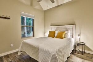 2 habitaciones, decoración personalizada y muebles diferentes 