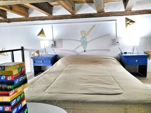 1 bedroom, desk, iron/ironing board, free WiFi