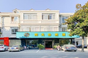 Ngoại thất