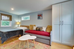 2 chambres, fer et planche à repasser, accès au Wi-Fi (inclus)