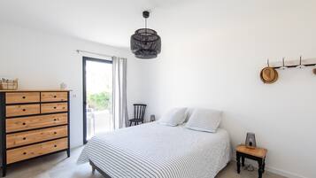 4 Schlafzimmer, Bügeleisen/Bügelbrett, WLAN, Bettwäsche