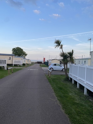 Property grounds - Pokerdot 1 Getaway- The perfect place to Stay, Play and Getaway.. (Colchester)