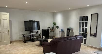 Spacious Basement in Montreal