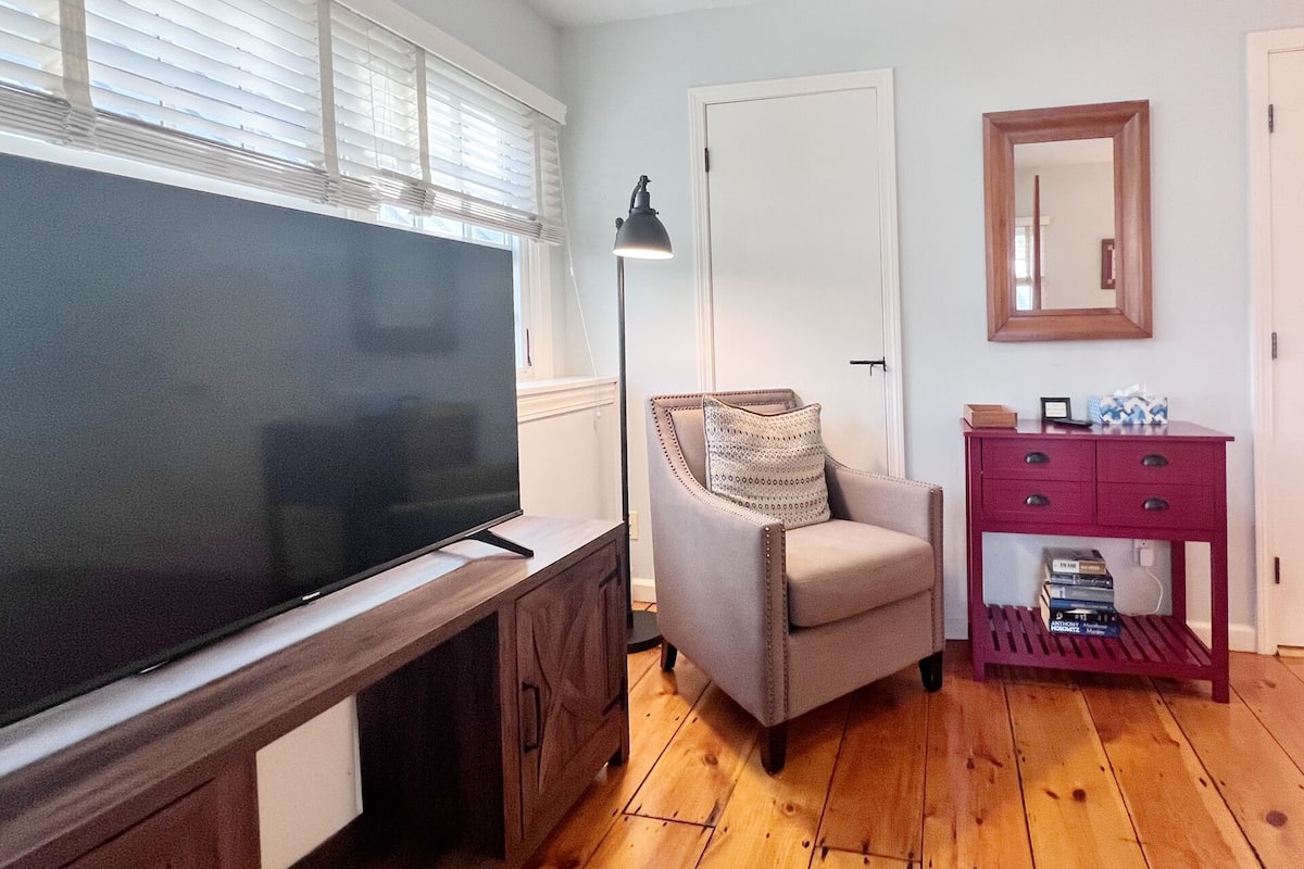 Habitación individual básica | Colchones Tempur-Pedic, mobiliario individual, wifi gratis