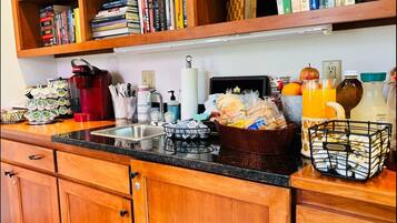 Desayuno continental incluido todos los días