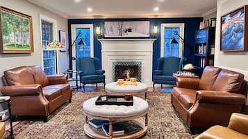 Área de estar no saguão